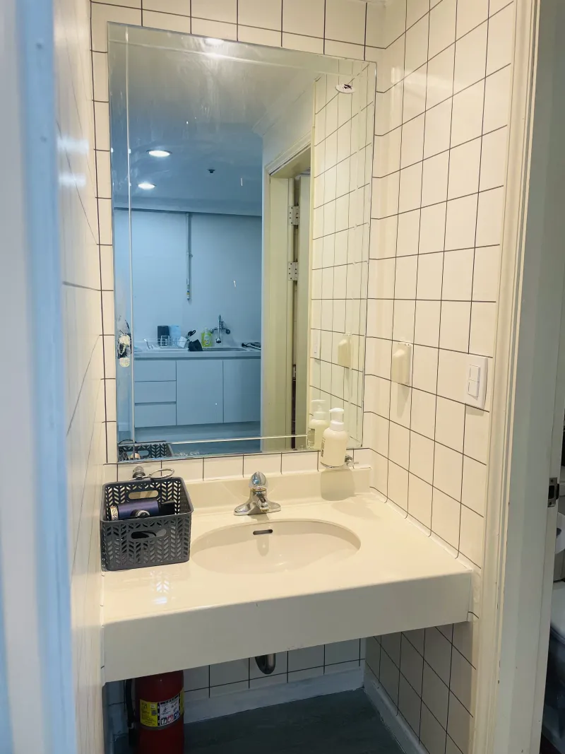 [Yangcheon, Seoul] Omokgyo Station, across from Hyundai Department Store near Mokdong University Hospital!! 18