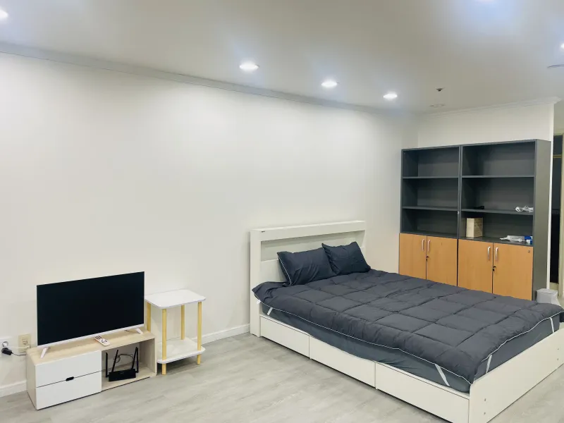 [Yangcheon, Seoul] Omokgyo Station, across from Hyundai Department Store near Mokdong University Hospital!! 2