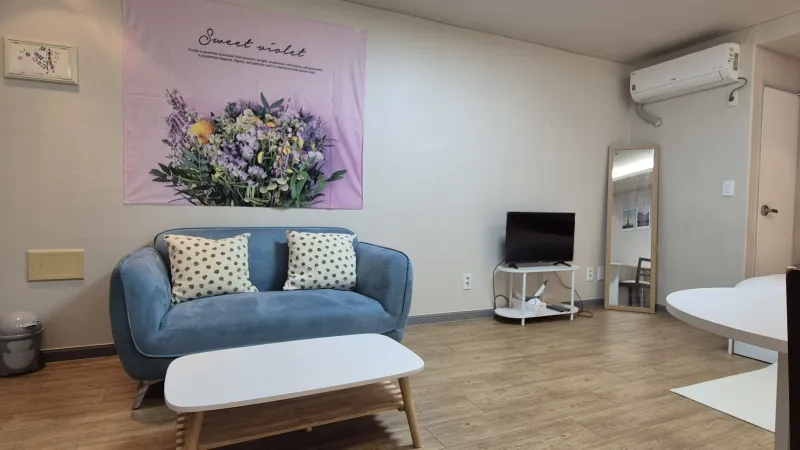 [Anyang] A clean, remodeled officetel, a 1-minute walk from Indeokwon Station Exit 2. 18