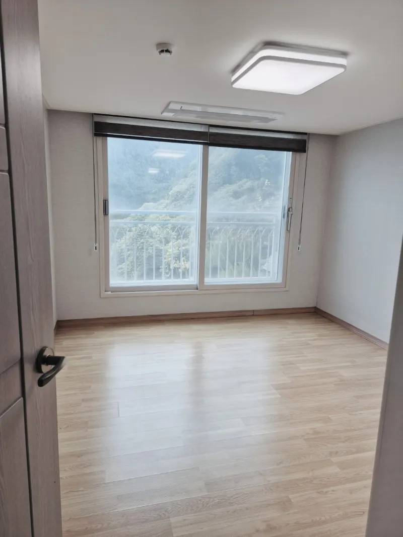 [Geoje] Ocean View 3-Room Apartment Near Deokpo Beach 4
