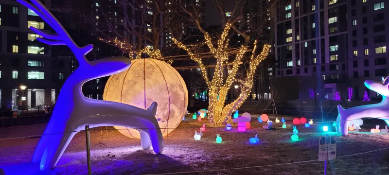 [Yeonsu, Incheon] Awesome Surround View and Delicious Memories of Songdo with Your Dog/Lover/Family 24