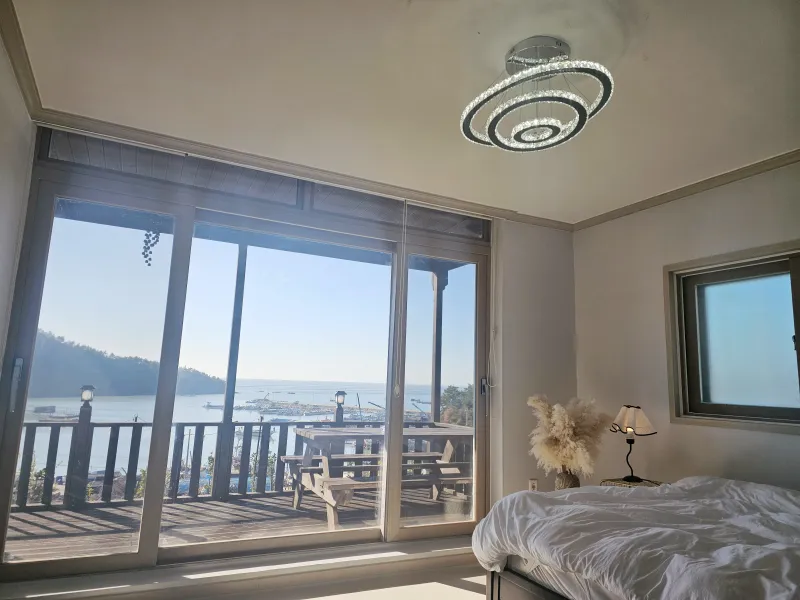 [Haenam] A 30-pyeong Netflix villa for one team, undisturbed. 5