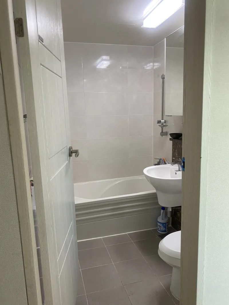 [Geoje] Ocean View 3-Room Apartment Near Deokpo Beach 5