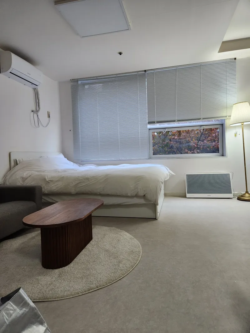 [Gangnam, Seoul] Within 5 minutes from Samseong Station COEX. Bright and clean. 5