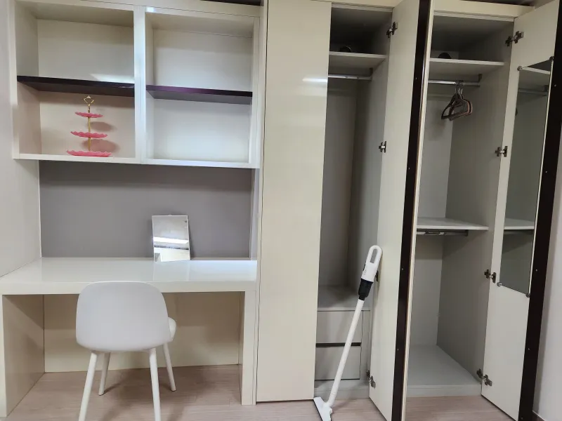[Dong-gu, Busan] Separate large room with a view of Bukhang Port. Beam projector. 15
