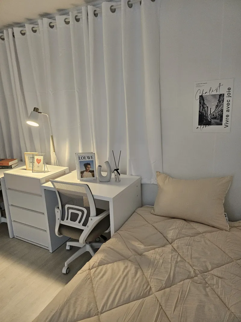 [Jung-gu, Seoul] Fully furnished 3-room/4-bedroom newly remodeled apartment, 8 minutes walk from Dongdaemun Station. 2