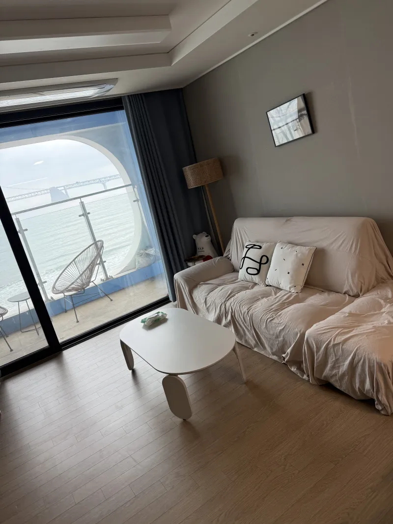 [Suyeong, Busan] 5-second detached studio apartment located on Gwangalli Beach 5
