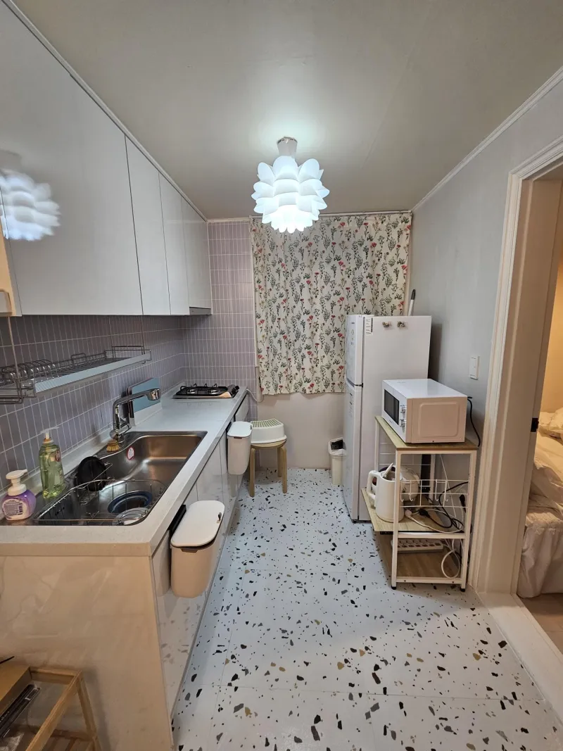 [Yongsan, Seoul] 10-minute walk from Seoul Station #OpeningSpecial #3Rooms #4Beds 16