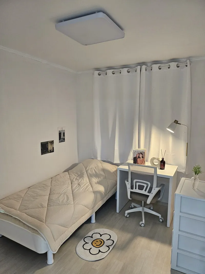[Jung-gu, Seoul] Fully furnished 3-room/4-bedroom newly remodeled apartment, 8 minutes walk from Dongdaemun Station. 6