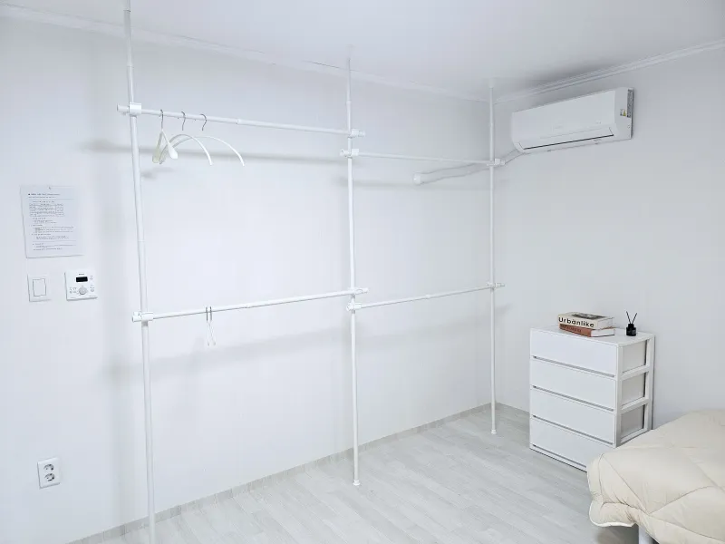 [Jung-gu, Seoul] Fully furnished 3-room/4-bedroom newly remodeled apartment, 8 minutes walk from Dongdaemun Station. 4