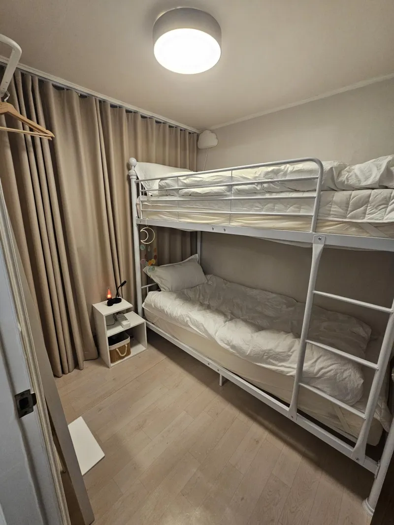 [Yongsan, Seoul] 10-minute walk from Seoul Station #OpeningSpecial #3Rooms #4Beds 8