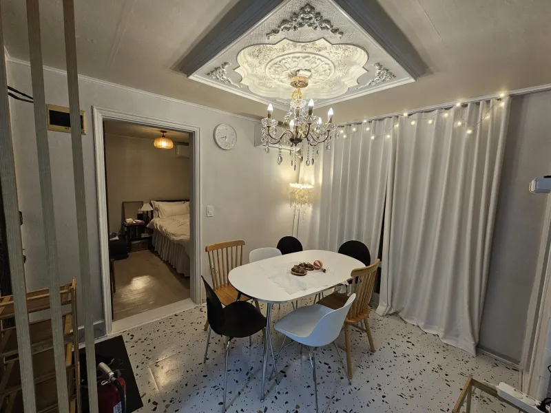 [Yongsan, Seoul] 10-minute walk from Seoul Station #OpeningSpecial #3Rooms #4Beds 24