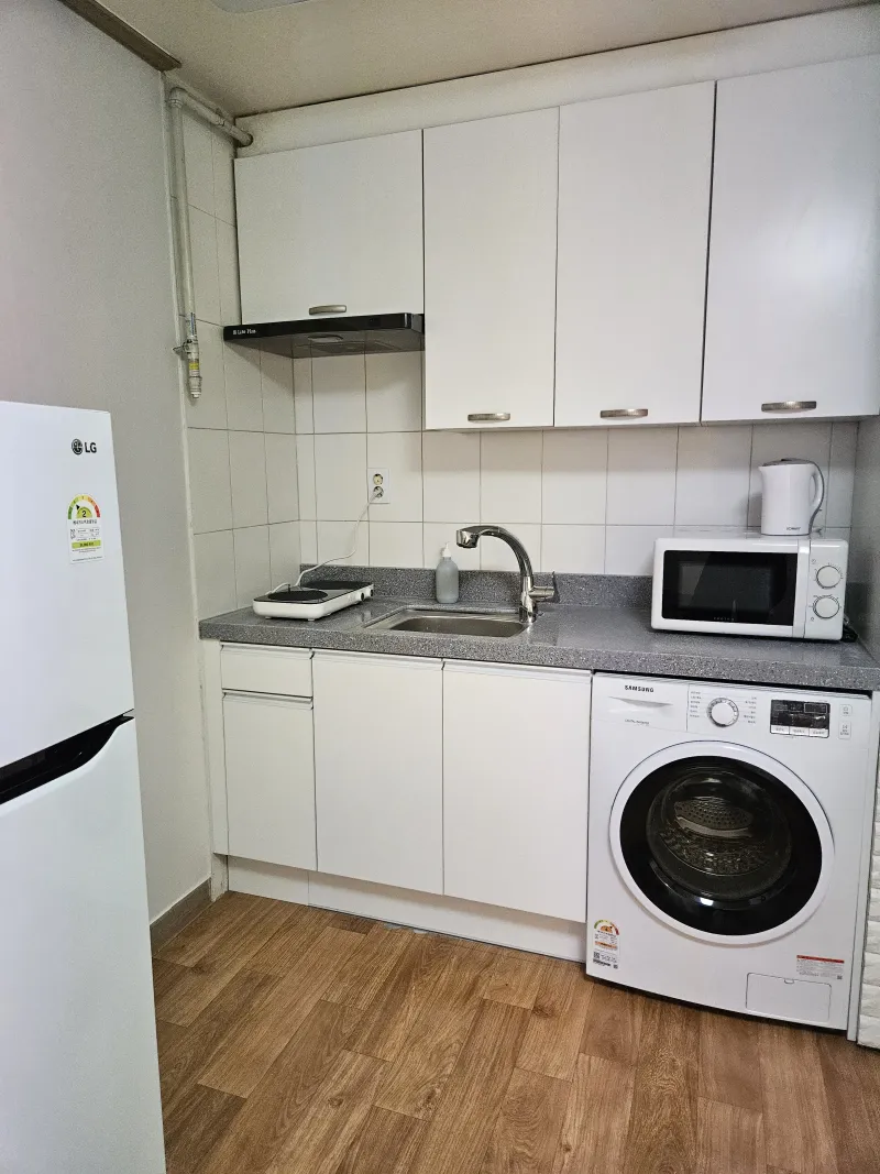 [Mapo, Seoul] Fully Furnished Studio 402 Between Hongdae and Sinchon 17
