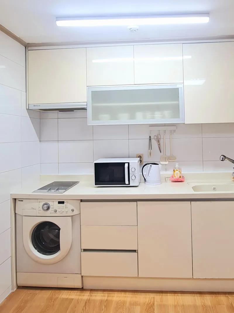 [Yeongdeungpo, Seoul] One-room officetel 3 minutes from National Assembly Station 28