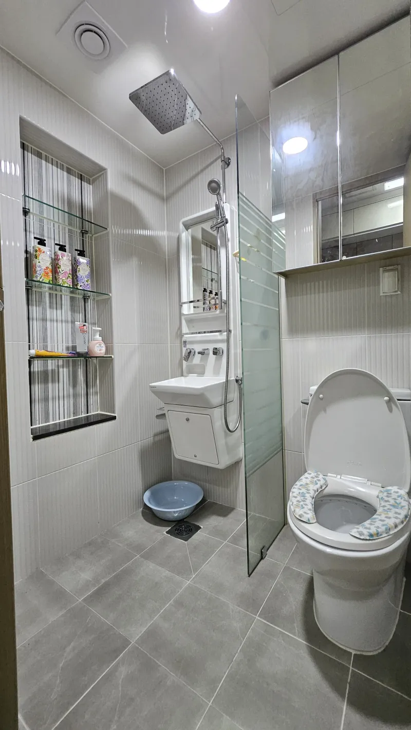 [Seocho, Seoul] Mountain View, 2-minute walk from Cheonggyesan Station 3