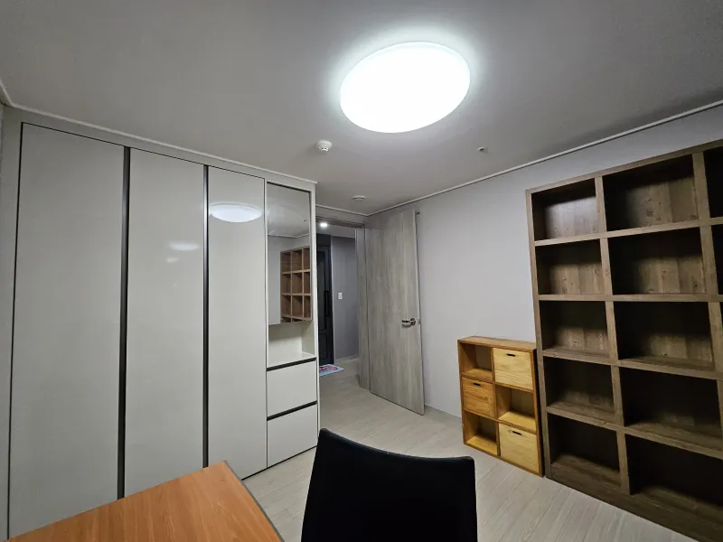 [경기 김포] 호수공원뷰 쓰리룸 APT 7