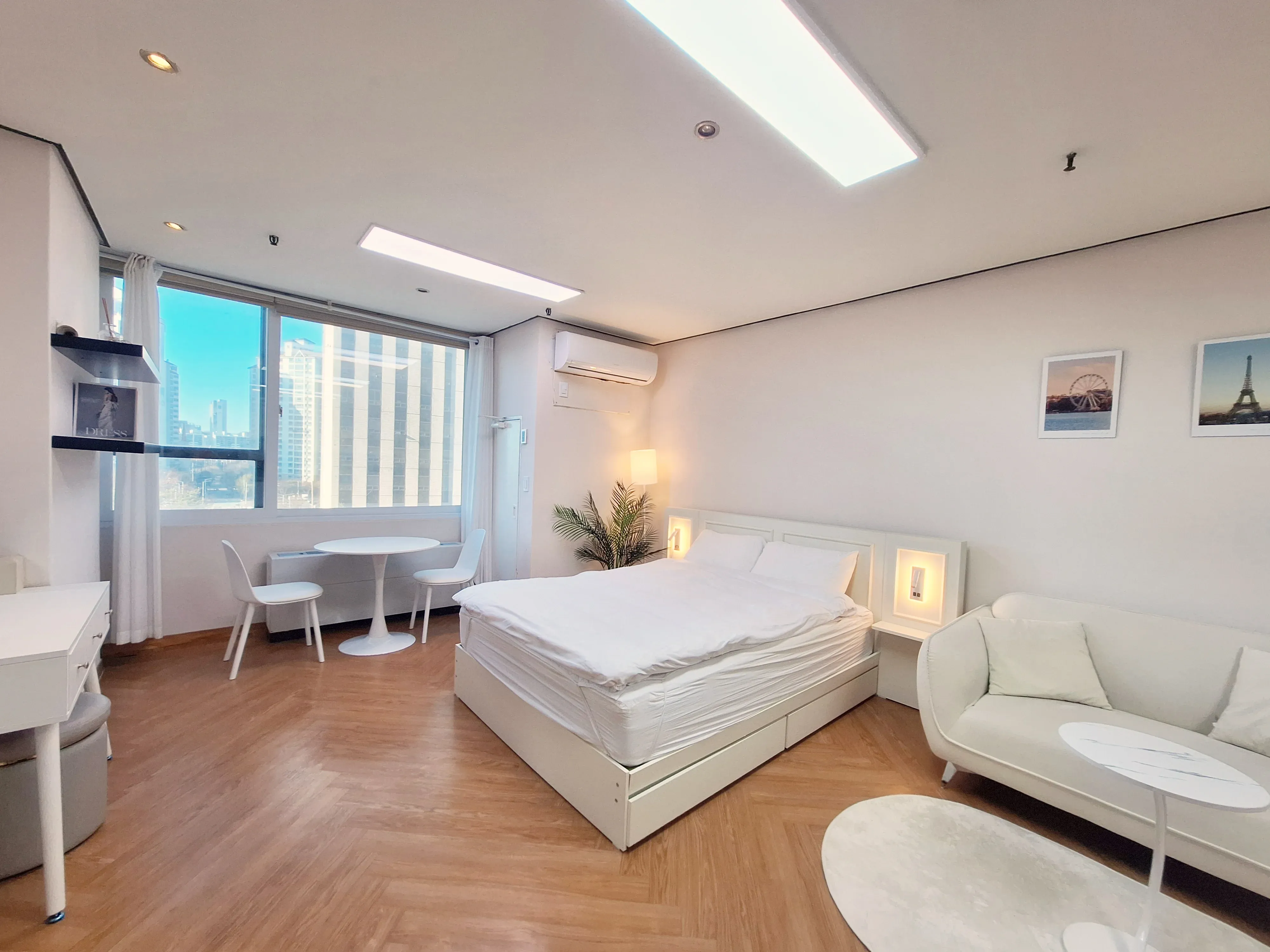 Mapo-dong Han River View One-Bedroom