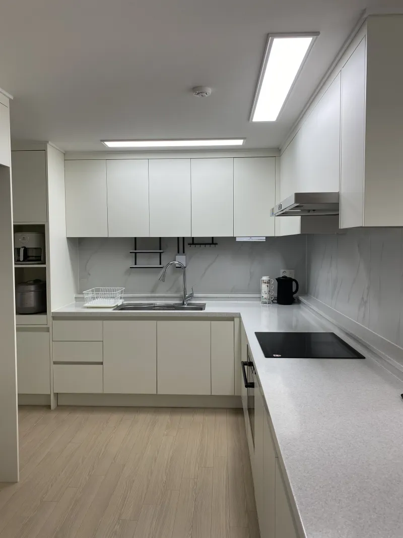 [Aewol, Jeju] Newly built top floor ocean view 3-room + duplex terrace 11