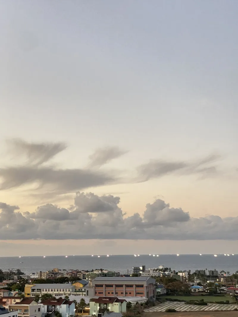 [Aewol, Jeju] Newly built top floor ocean view 3-room + duplex terrace 22