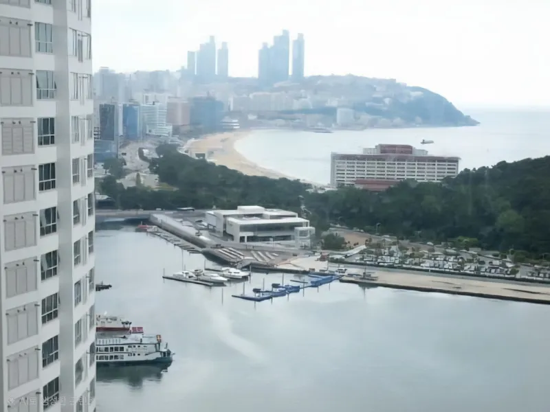 [Haeundae, Busan] Marine City Ocean View 26th Floor Beam Projector 17