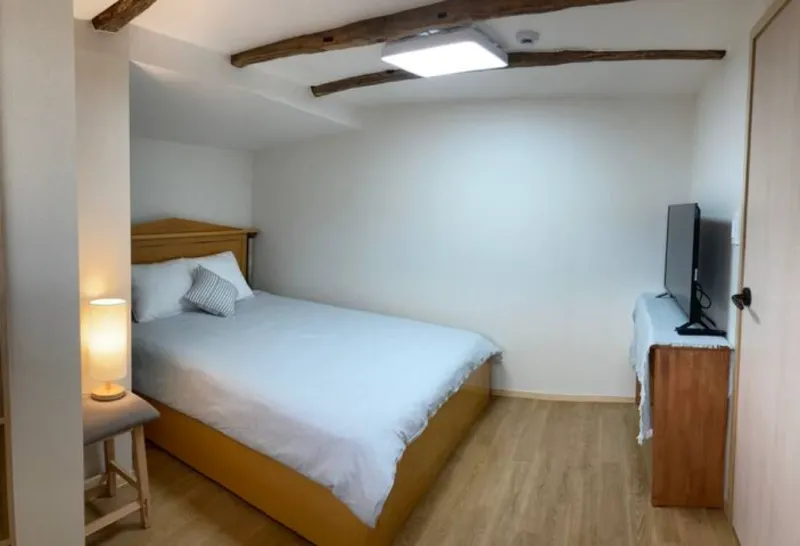 [Aewol, Jeju] Gwakji Beachfront Emotional Stone House 3
