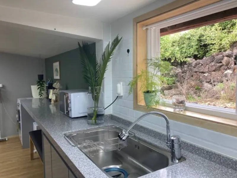 [Aewol, Jeju] Gwakji Beachfront Emotional Stone House 28
