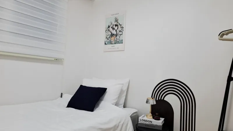 [Gangnam, Seoul] Clean, modern accommodation near Yeoksam Station 16