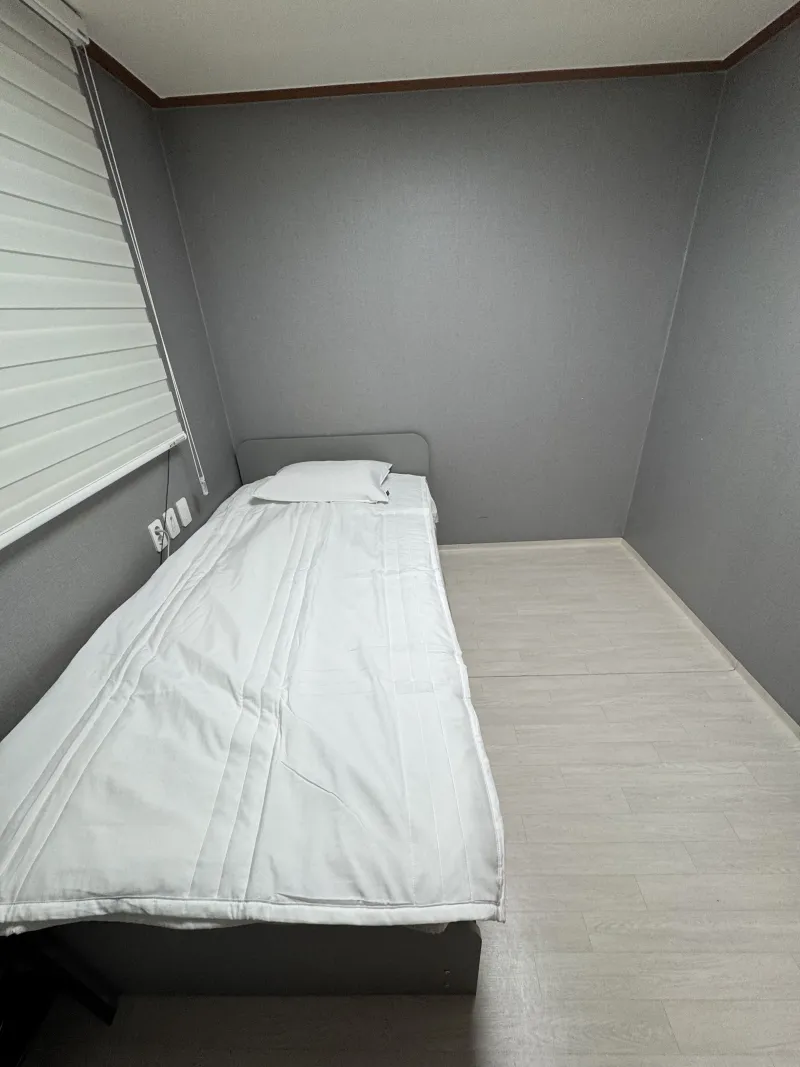 [Seodaemun, Seoul] A house in the prime location, just a 1-minute walk from Hongik University Station 8