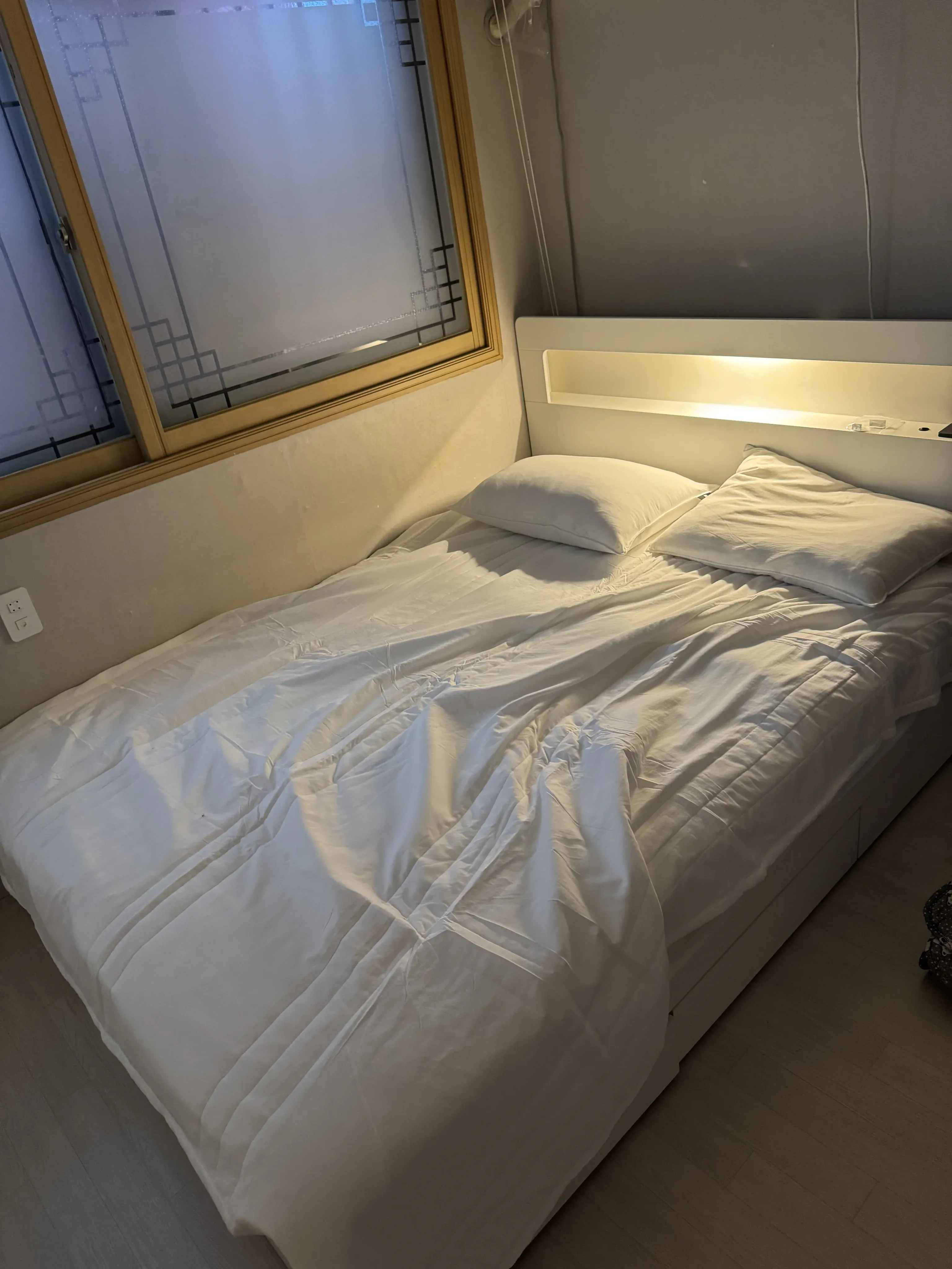 Hongje-dong Two-Bedroom House
