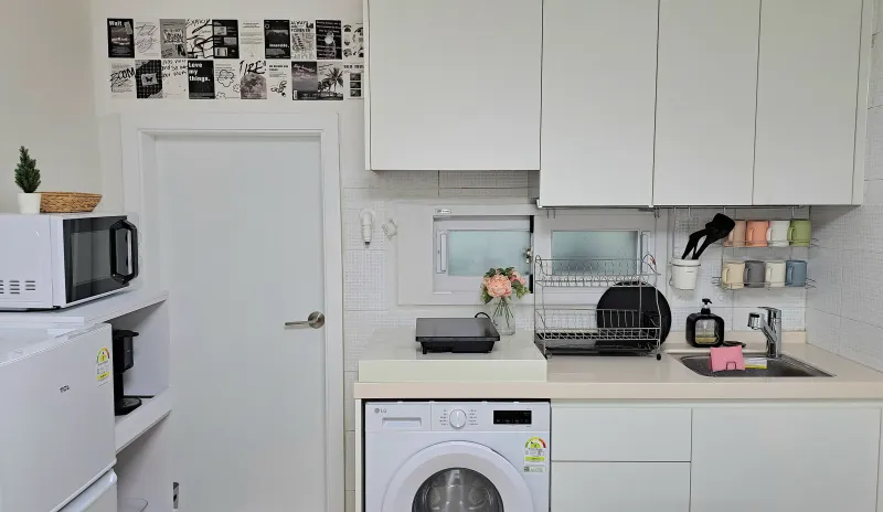 [Gangnam, Seoul] Clean, modern accommodation near Yeoksam Station 29