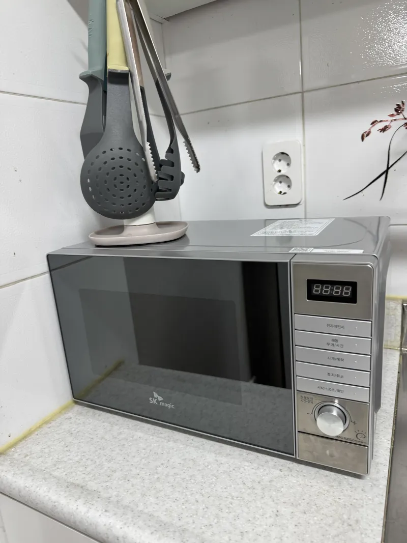 [Seodaemun, Seoul] A house in the prime location, just a 1-minute walk from Hongik University Station 16