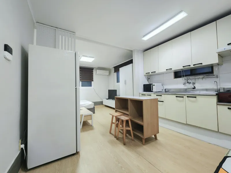 [Gangnam, Seoul] Fully furnished studio apartment, 7 minutes walk from Seolleung Station 3