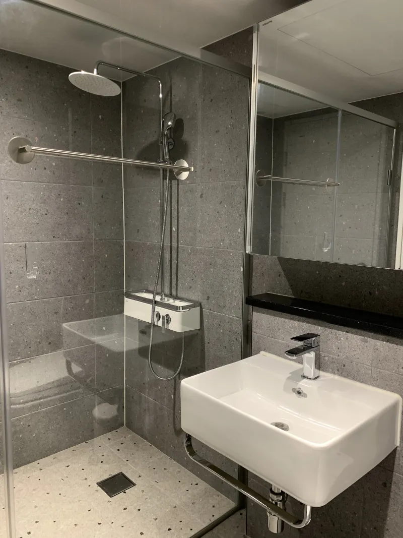 [Yongsan, Seoul] 3-minute walk from Samgakji Station 42