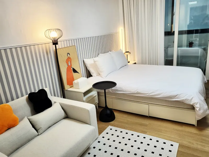 [Gangnam, Seoul] Neat one-room apartment on the first floor near Hakdong Station and Eonju Station 2