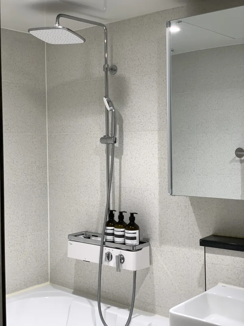 [Yongsan, Seoul] 3-minute walk from Samgakji Station 52
