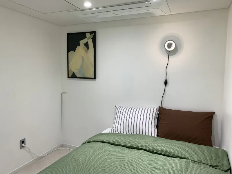 [Yongsan, Seoul] 3-minute walk from Samgakji Station 34