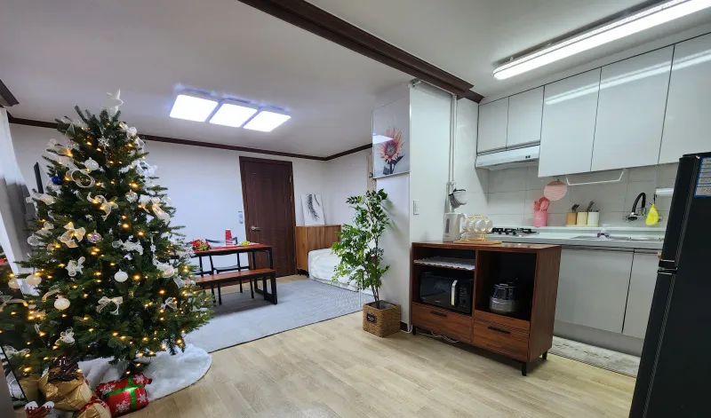 [Bucheon] Spacious remodeled accommodation, 8 minutes walk from Bucheon Station 18
