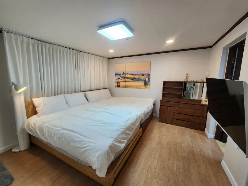 [Bucheon] Spacious remodeled accommodation, 8 minutes walk from Bucheon Station 4