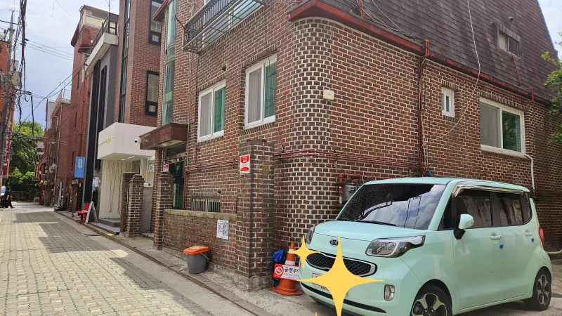[Seongdong, Seoul] Clean first-floor two-room apartment 30 seconds from Seoul Forest Park, Ttukseom Station, Seoul Forest Station 26