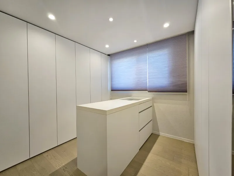 [Gangnam, Seoul] 4-room premium apartment in Apgujeong 15