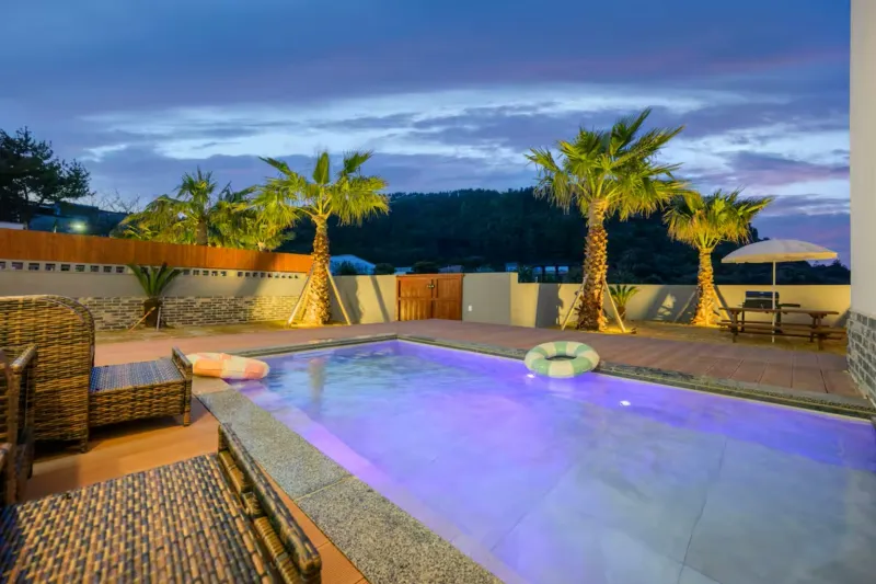 [Seongsan, Seogwipo] Luxury newly built private heated pool house 53