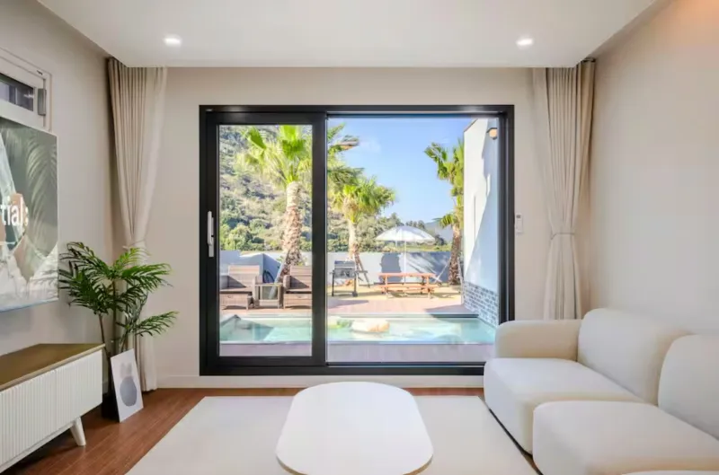 [Seongsan, Seogwipo] Luxury newly built private heated pool house 6