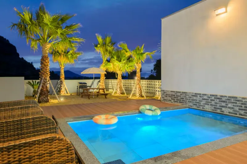 [Seongsan, Seogwipo] Luxury newly built private heated pool house 51