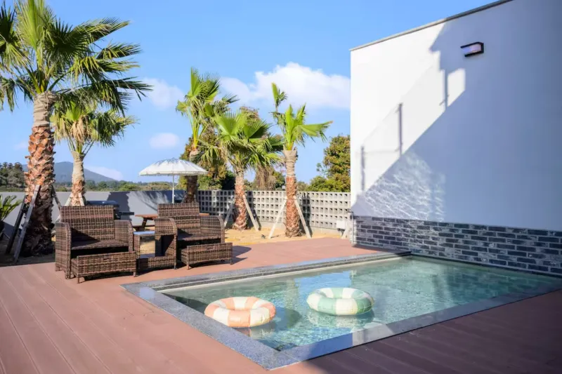 [Seongsan, Seogwipo] Luxury newly built private heated pool house 48