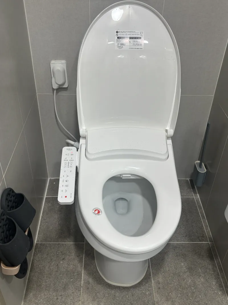 [Ansan] Short-term rental of officetel in front of Ansan Korea University Hospital near Gojan Station 8