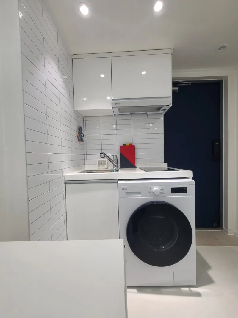 [Gwangjin, Seoul] Konkuk University/Sejong University Gunja Station, Lines 5 and 7, 10-minute walk, full options 16