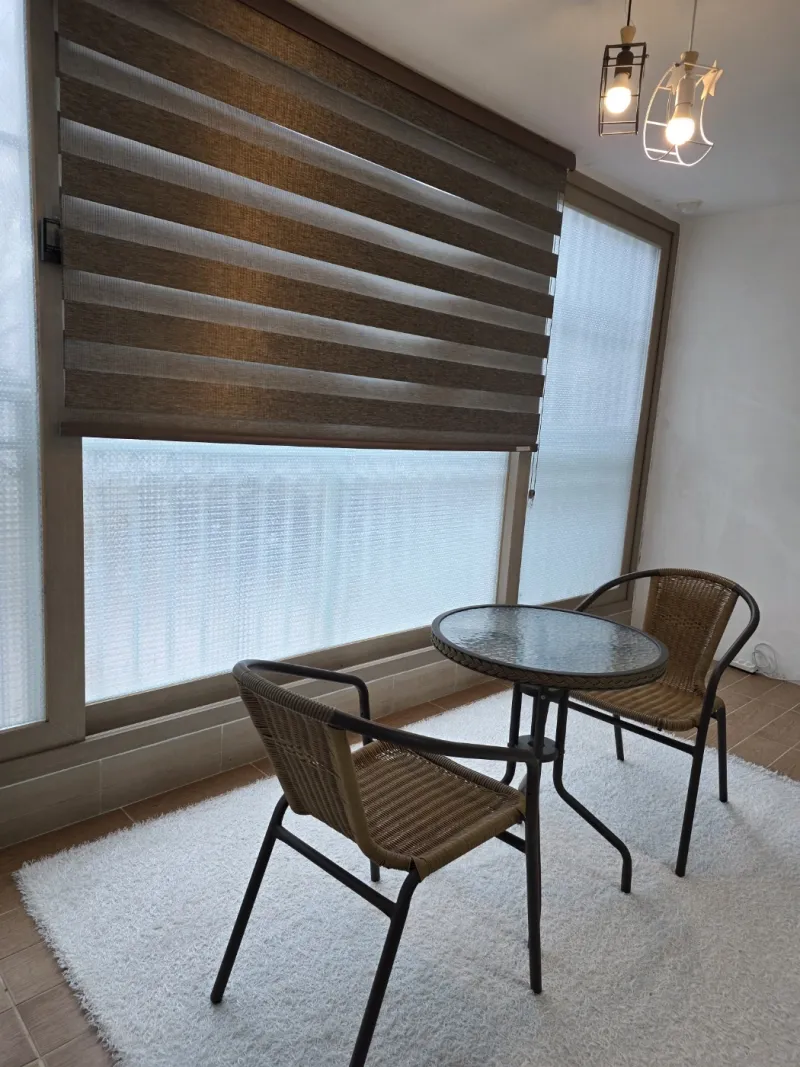 [Sokcho] Mountains, sea, lakes, and markets are all within a 10-minute drive from an apartment. 20