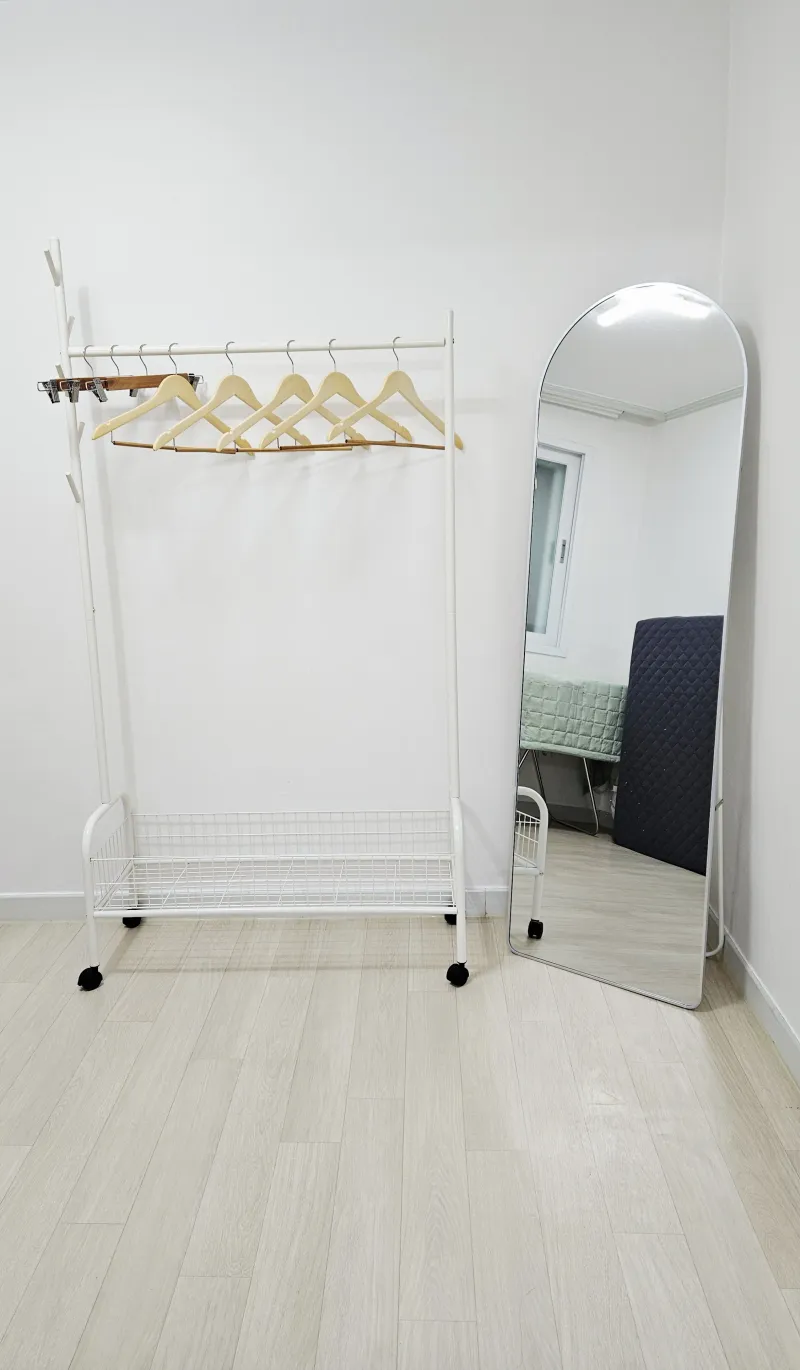 [Seongdong, Seoul] Clean first-floor two-room apartment 30 seconds from Seoul Forest Park, Ttukseom Station, Seoul Forest Station 10