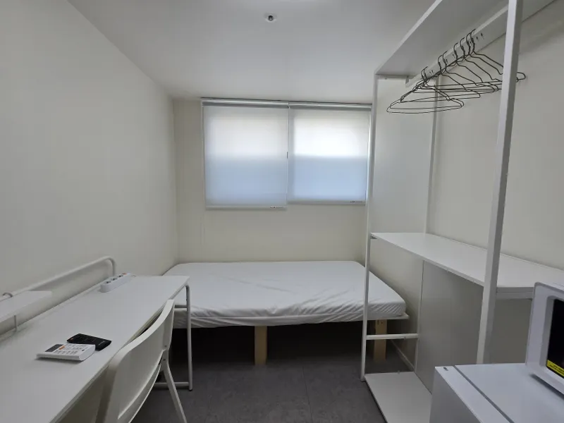 [Dongjak, Seoul] W Stay 98, a 3-minute walk from Jangseungbaegi Station 12