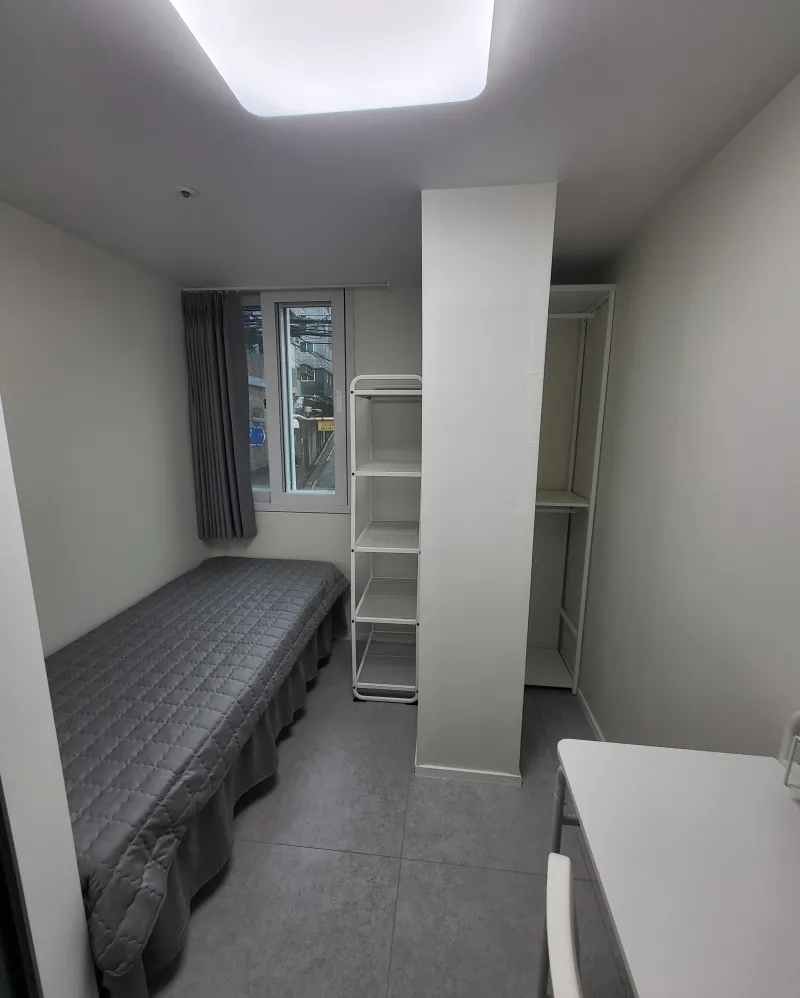 [Dongjak, Seoul] W Stay 98, a 3-minute walk from Jangseungbaegi Station 17